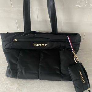 Tommy Hilfiger Quilted Nylon purse pocketbook bag
